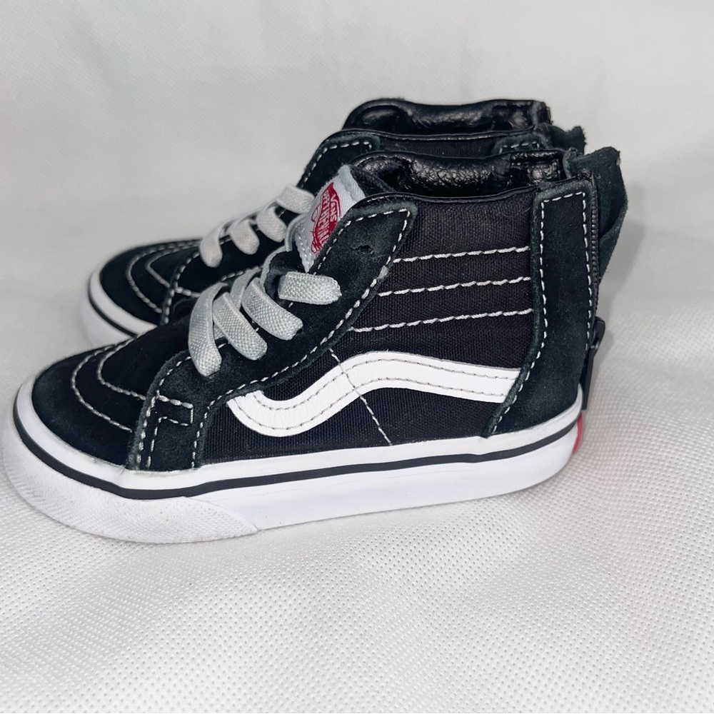 Vans Black and White High-Tops Toddler size 6c